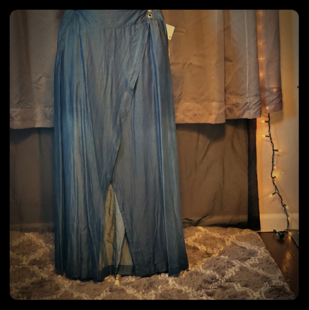INC skirt